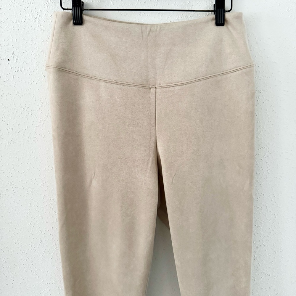 WHBM Runway Leggings High Rise Faux Suede Pull On Skinny Cream Women's Size 10 - Picture 2 of 6